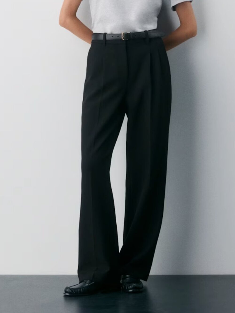 Aritzia Effortless Pant Heather Black Size 2